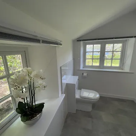 Brandlehow Hot Tub Hire Available 폴틴스케일